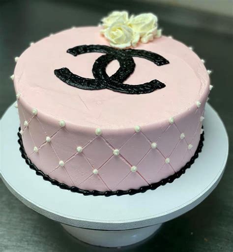 chanel birthday cake images|chanel stencil logo for cakes.